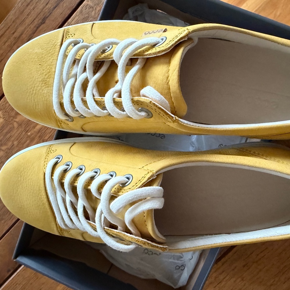 ECCO Soft 7 Sneaker Women's